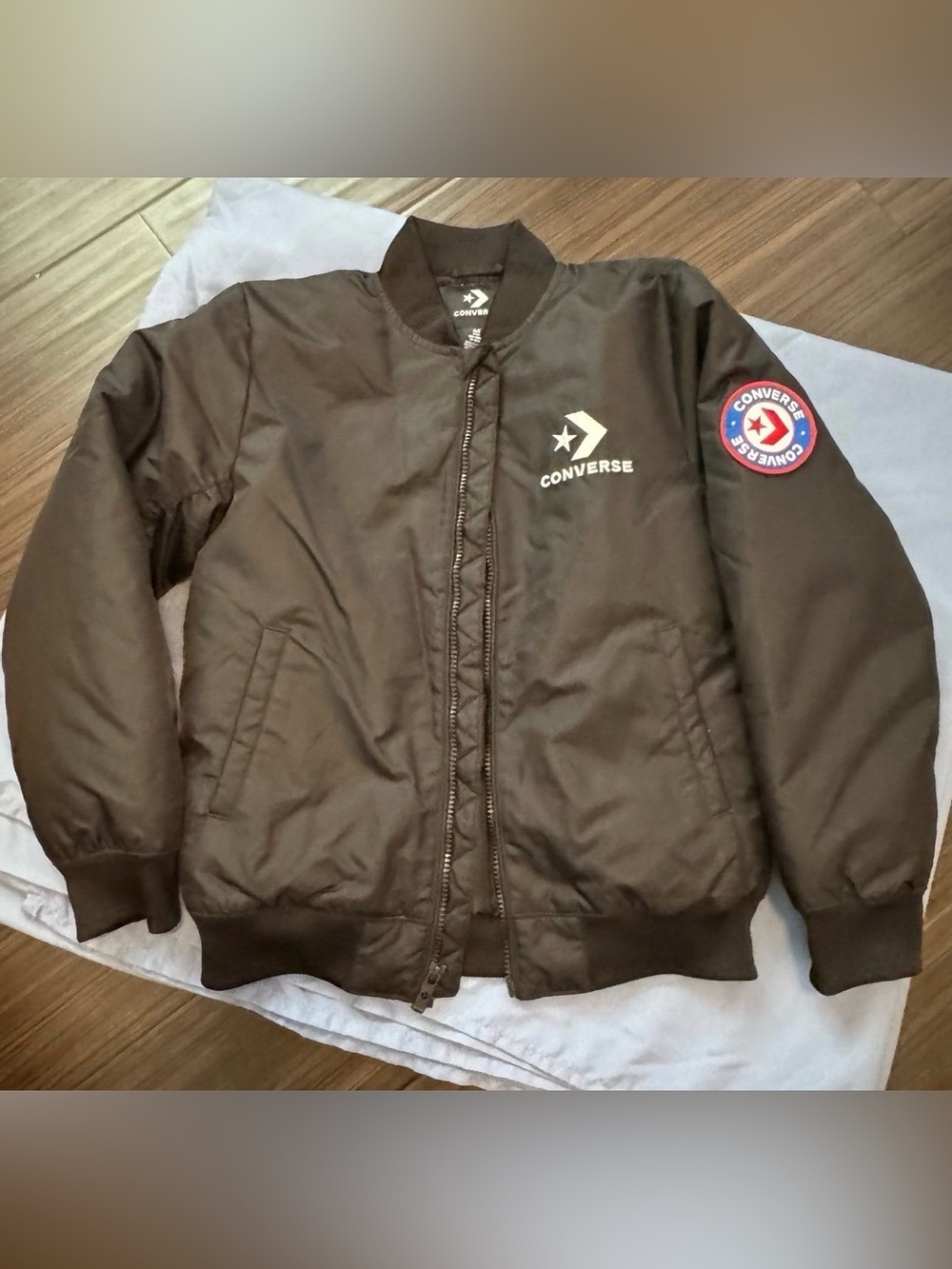 Boys Converse black puffer zip up jacket size
Medium 10-12
Like new condition - Picture 6 of 8